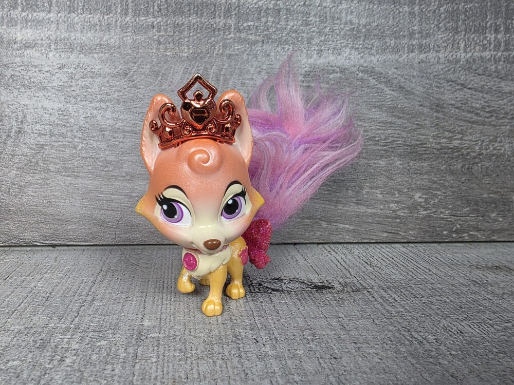 Disney Princess Palace Pets Furry Tail Friends Aurora’s Fox Nuzzles 27b